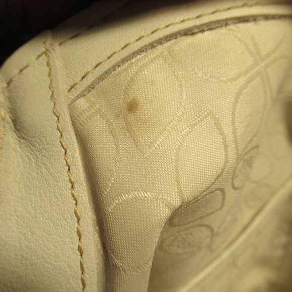 Large Off White Fossil Sutter Bag. - Picture 8 of 12